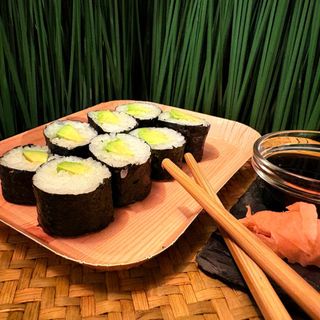 Hosomaki de aguacate (8 pzs.)