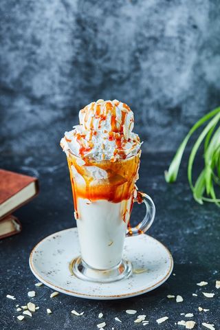 Milkshake bleu caramel