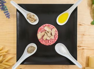 Battuta al tartufo nero 