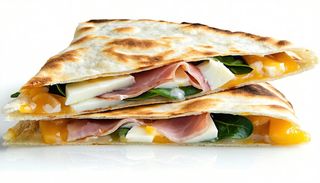 Piadina prosciutto crudo, spinaci e mozzarella