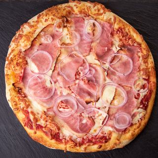 Pizza Taraneasca cu blat cheesy Ø32cm