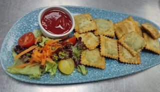 Raviolis Fritos de Espinaca, Acelgas y Ricotta