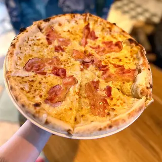 Pizza Carbonara