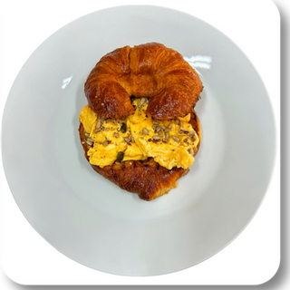 Croissant Con Huevos Y Semillas