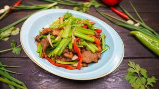 Сельдерей с мясом (300г)