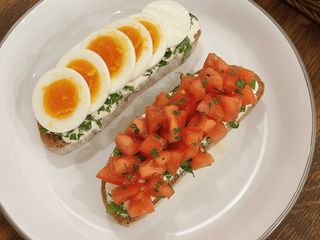 Брускети зі Страчателою