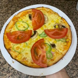 Кръгла пица със Всичко и Топено