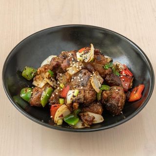 Costillitas De Cerdo Salteado Picante