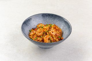 ЖАРЕНЫЙ РИС С КРЕВЕТКАМИ