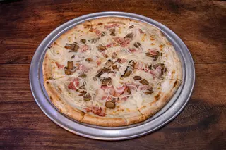 Pizza Carbonara