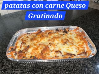 Patatas Con Carne Y Queso Gratinados (Grande)