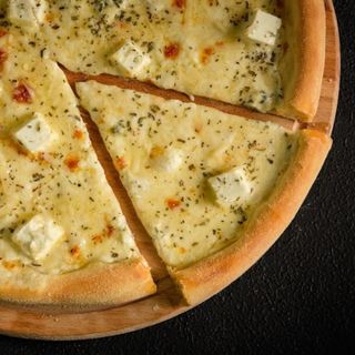 Піца 4 сири 30см / 0,560 гр