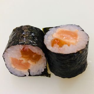 17 Maki de salmon tataki