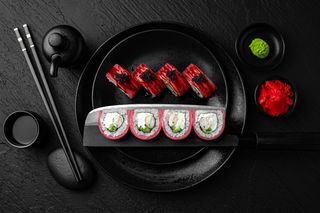 Maguro Ebi Roll