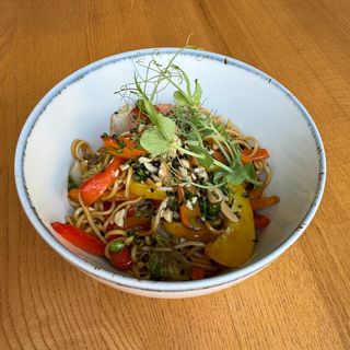 Fideos Asiaticos Vegetariano