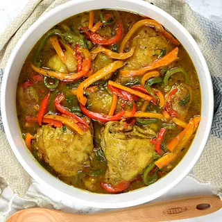 Chicken In Curry Sauce