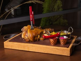 Рулька свинна (1400g)