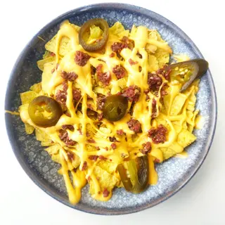 Nachos Con Queso Chedar