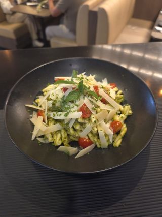 Salada Pasta & Pesto