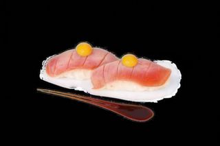 104 Spicy flambé maguro