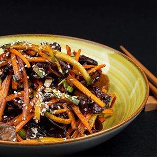 Salata de urechi de lemn