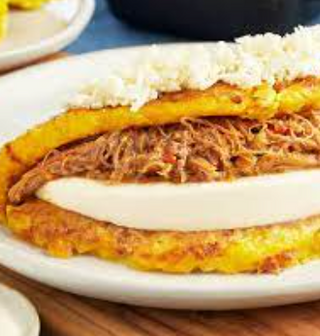 Cachapa De Carne Mechada Y Queso De Mano (1 Ud.)