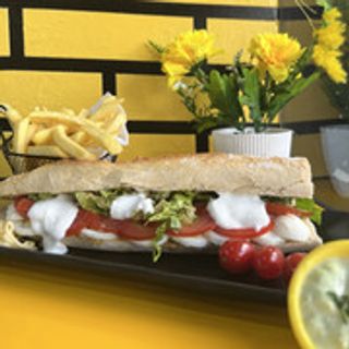 Bocadillos Maakouda Thon Oeuf