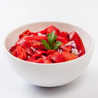 Salată de ardei copți
