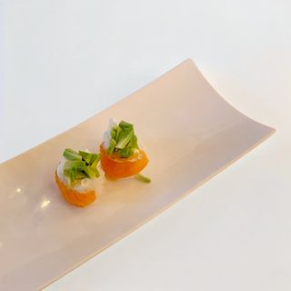 711 - Gunkan salmone avocado