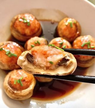 96. Champiñones Rellenos