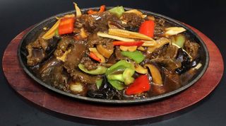 "ცაიშენი" ძროხის ხორცი პიკანტური სანელებლებით, D8