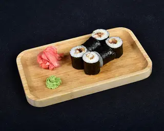 Maki Eal