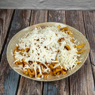 Пресни Пържени Картофи със Сирене (600г)