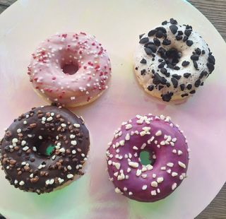 Донът с бял шоколад и Орео