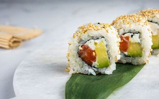 101.- Philadelphia Roll ( 4 Uds.)