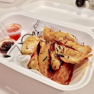 Gyozas de pollo glaseadas premium (10 uni)