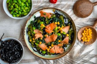 Green Salmon Pasta