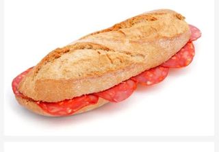 Bocadillo De Chorizo Con Queso