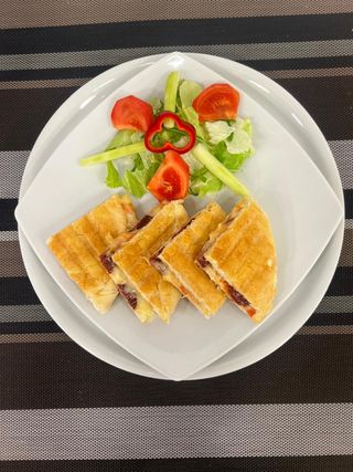 Tost mix sir kobasica / Toast w/ cheese&sausage 350g