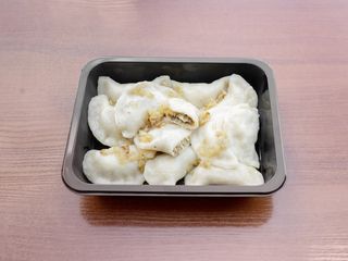 Pierogi z kapustą i pieczarkami 11 szt