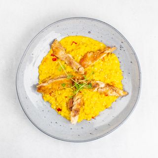 Rižoto s piletinom u curry umaku