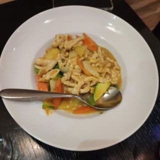 Pollo Con Bambú Y Setas