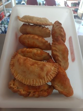 Empanada De Jamón York Y Queso