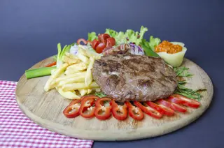Gurmanska pljeskavica 250g