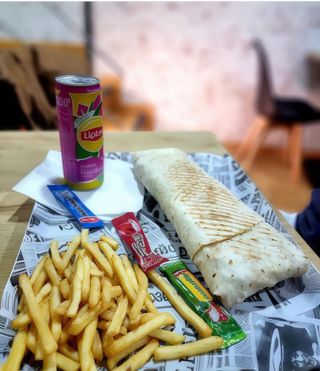 Menú Rollo Kebab De Pollo Tikka