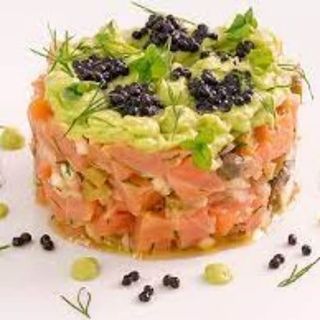 Tartar De Salmón Y Aguacate