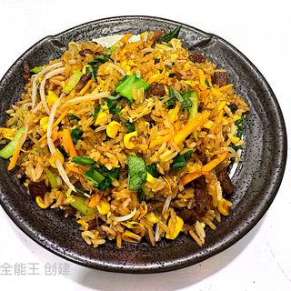 RISO SALTATO CON CHASHU DI MANZO 