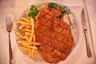 Mala bečka šnicla svinjska