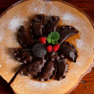 Pierogi kakaowe z Oreo