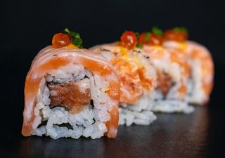 Ikura Roll